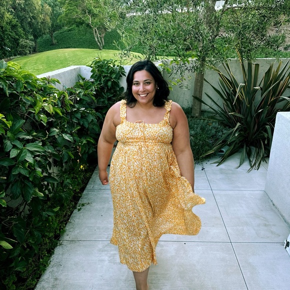 Dôen Emmaretta Dress in CLEMENTINE DAISY FIELDS - Picture 3 of 7